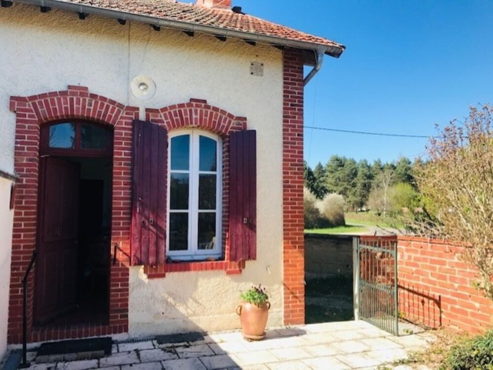 Maison à vendre 5 pièces LA GUERCHE SUR L'AUBOIS (18)