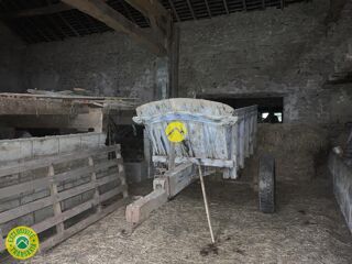  Propri�t�/ch�teau � vendre 154 m�