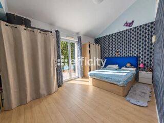  Villa à vendre 5 pièces 153 m²