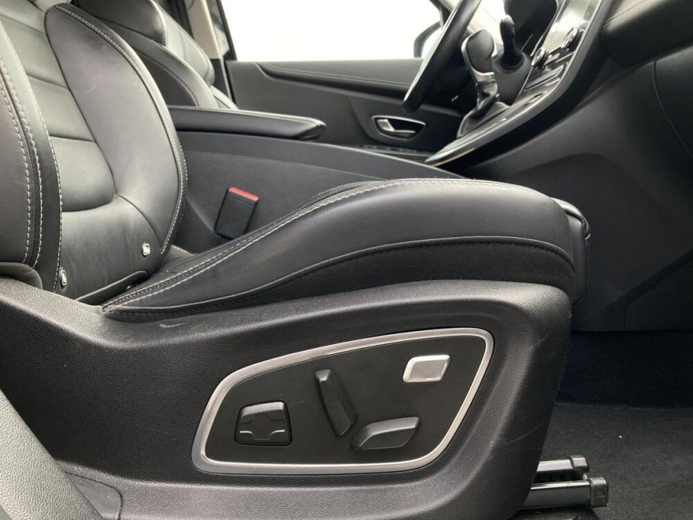 Grand scenic IV 1.7 Blue dCi 150 CH EDC - INITIALE PARIS SUIVI RENAULT EXCLU 2020 occasion 14650 Carpiquet