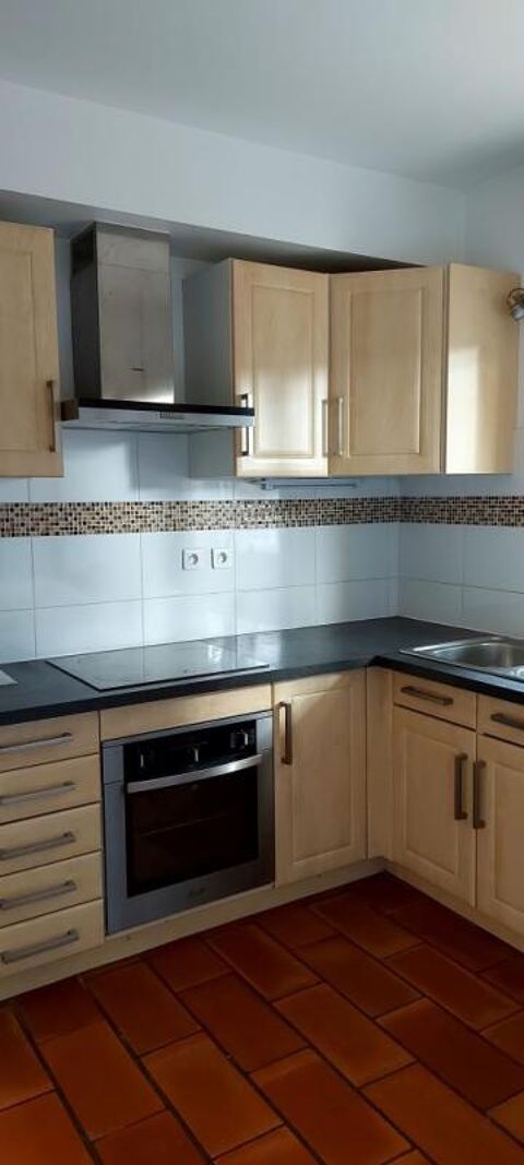  Appartement � louer 4 pi�ces 128 m�