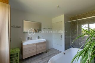  Maison � vendre 8 pi�ces 168 m�