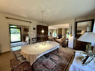  Maison � vendre 15 + pi�ces 383 m�