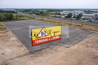  Terrain à louer 2050 m²