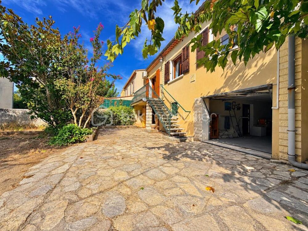Vente Villa FOND D'IMPASSE, villa à rénover avec double garage Sorgues