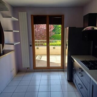  Appartement  louer 3 pices 83 m
