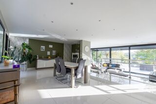 Vente Maison Bien d'exception - Maison d'architecte Brueil en vexin