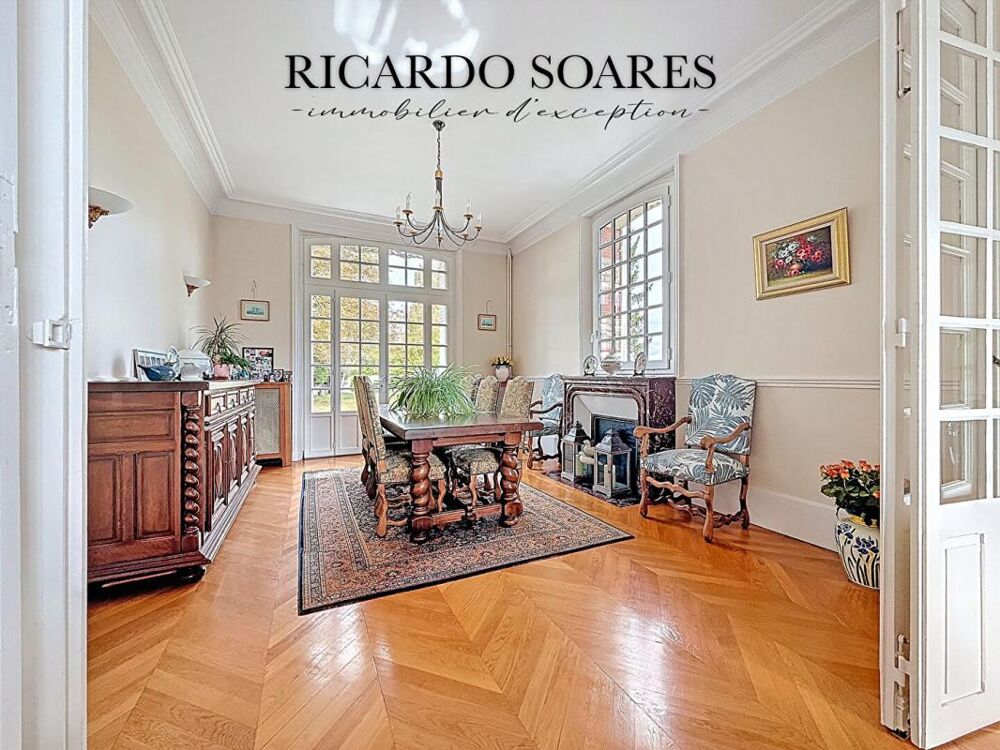 MAISON DE MAITRE 219m² AU BORD DE L'OISE / 6 CHAMBRES / GARAGE / TERRAIN 2865m²