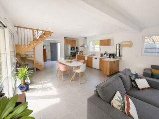  Maison à vendre 8 pièces 195 m²