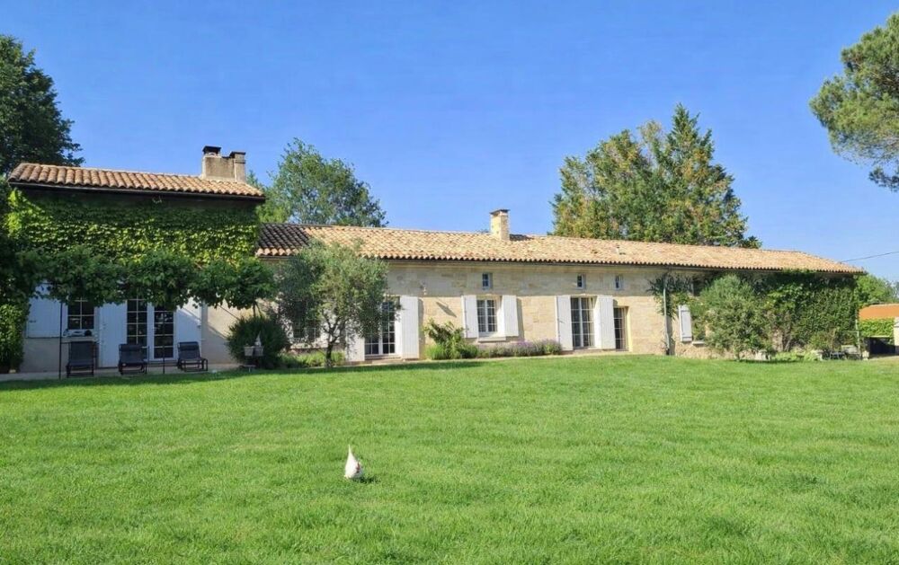Vente Maison A 18 kms de Saint-André de Cubzac, à Tizac De Lapouyade  - Longère de caractère  alliant charme  de l'ancien et le  confort mode Tizac de lapouyade