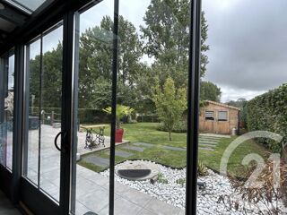  Maison  vendre 6 pices 164 m