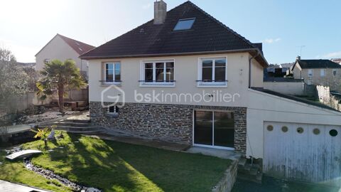   Maison sur sous sol am�nag� b�n�ficiant d'un grand garage attenant Maison - 7 pi�ce(s) - 160 m�