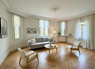  Maison à vendre 6 pièces 224 m²