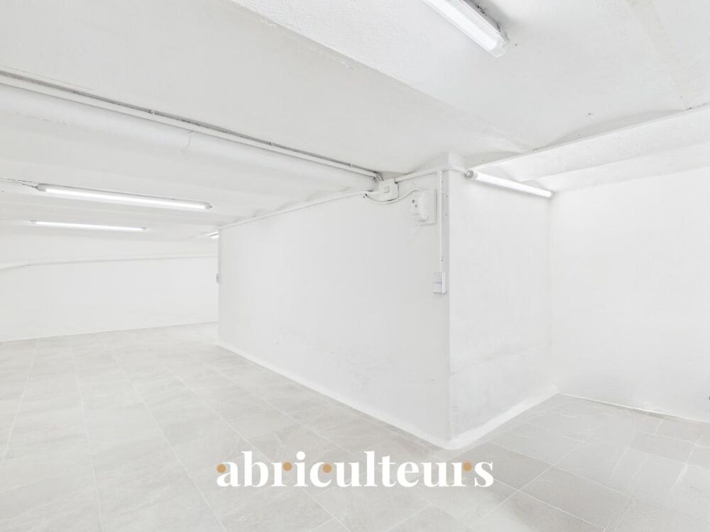  Local tous usages rénové 40 m² avec stationnement privatif – Libération Nice – Idéal bureaux, atelier ou stockage Nice