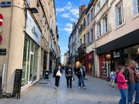 A LOUER - LOCAL COMMERCIAL 780 71100 Chalon sur saone