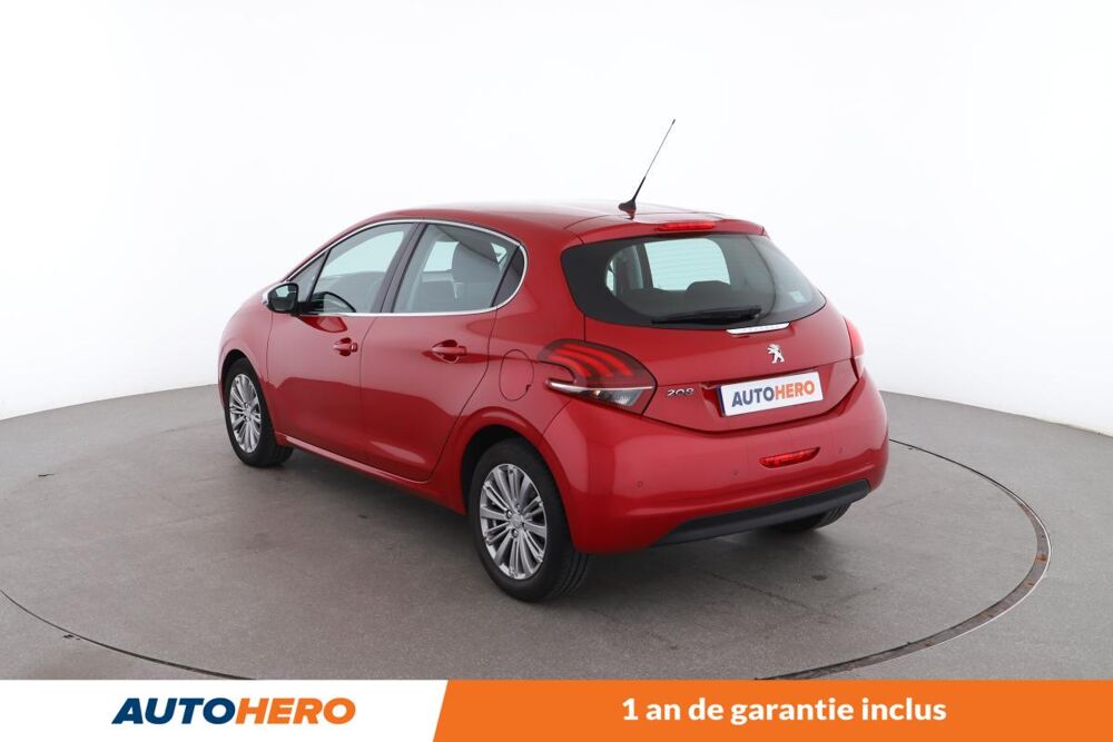 208 1.2 PureTech Allure 5P 110 ch 2018 occasion 92130 Issy-les-Moulineaux
