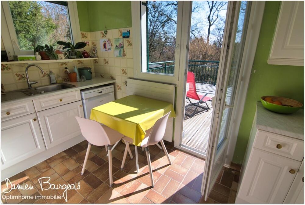 à vendre  Maison Saint-Genis-Pouilly (01630)