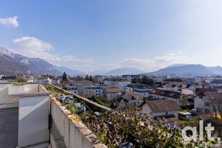  Duplex/triplex � vendre 9 pi�ces 195 m�