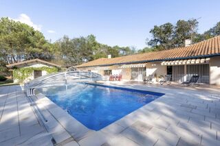  Maison à vendre 12 pièces 295 m²