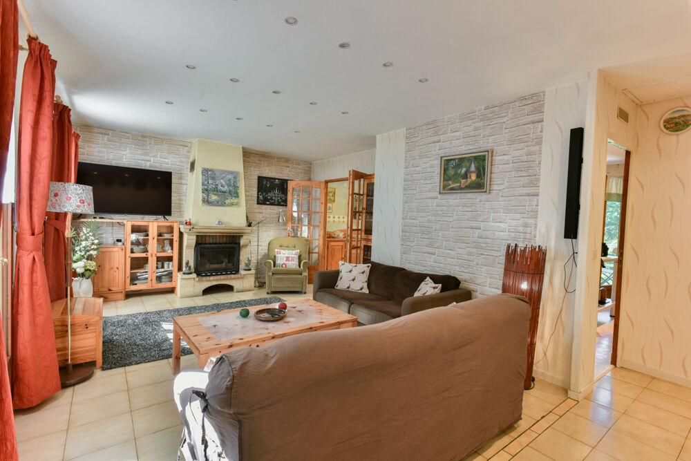 Maison plein de charme ,11pièce(s) 156 m2, 2 logements, garage et piscine