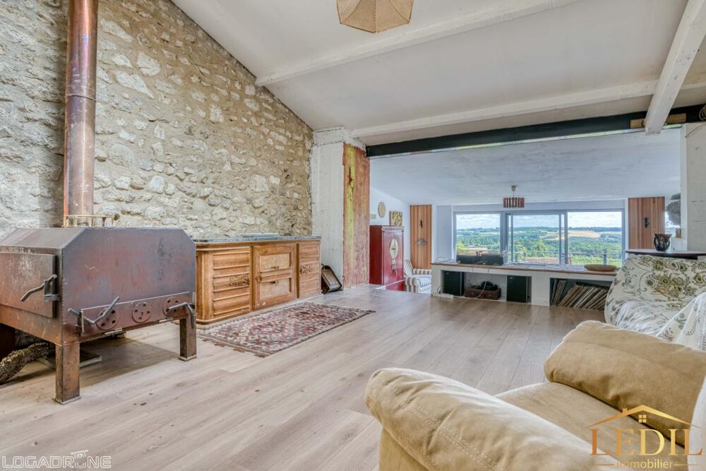 Vente Maison Maison de charme 3 chambres au calme et avec vue exceptionnelle Loubes bernac