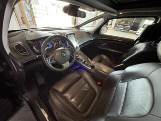 Espace V dCi 160 Energy Twin Turbo Initiale Paris EDC 2016 occasion 56120 Les Forges De Lanouee