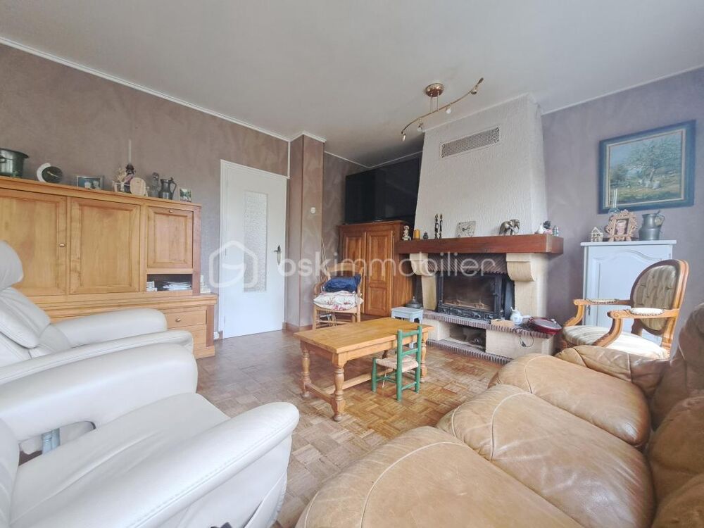 MAISON AVEC SOUS-SOL COMPLET DANS UN QUARTIER CALME DABBEVILLE