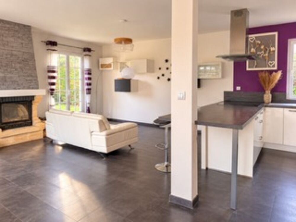 Vente Maison Maison à vendre 7 pièces proche de CHAUMONT EN VEXIN (60) Chaumont en vexin
