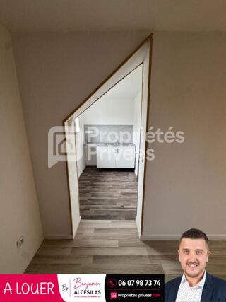  Appartement à louer 2 pièces 33 m²