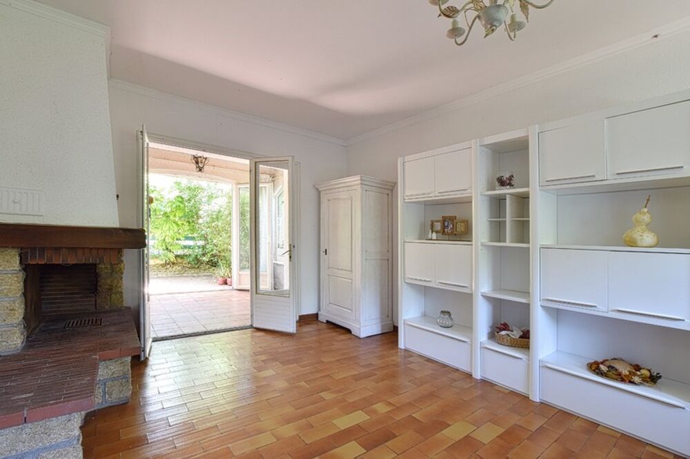 Maison familiale avec garage, atelier et fort potentiel d'évolution