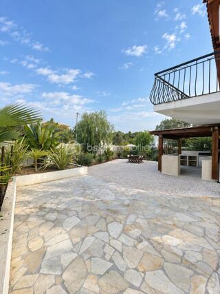  Maison à vendre 9 pièces 162 m²
