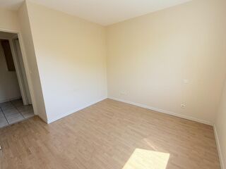  Appartement à louer 2 pièces 44 m²