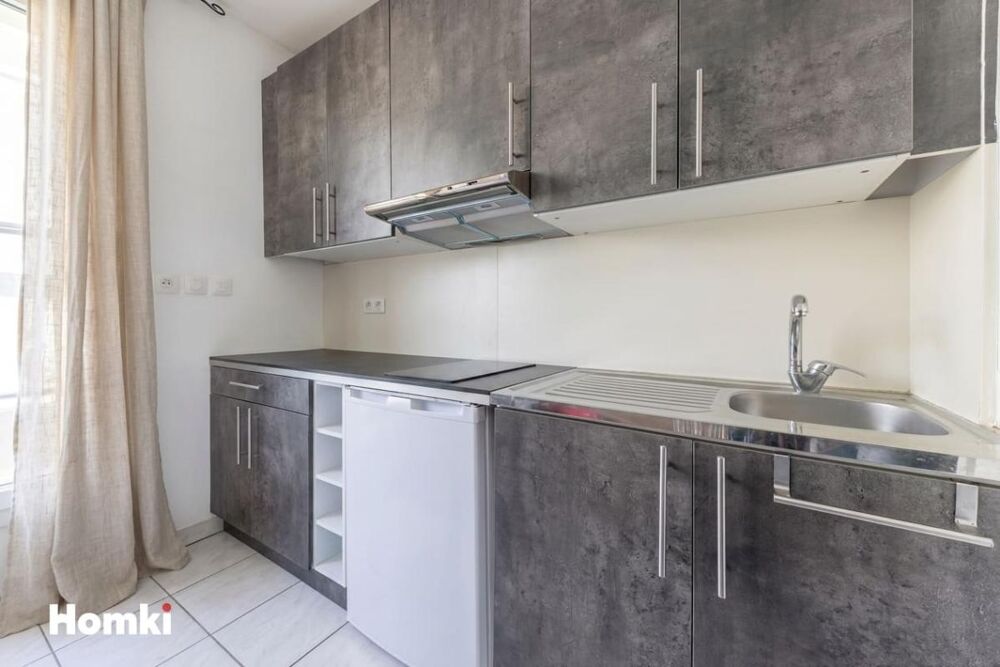Studio de 20.57 m² avec balcon à Tassin-la-Demi-Lune 69160, Avenue Georges Clemenceau