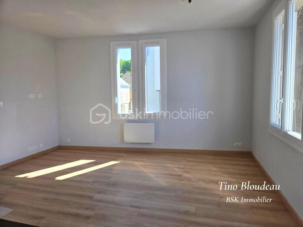 MONTRICHARD  Appartement entièrement rénové, idéal premier achat ou investissement ; clé en main