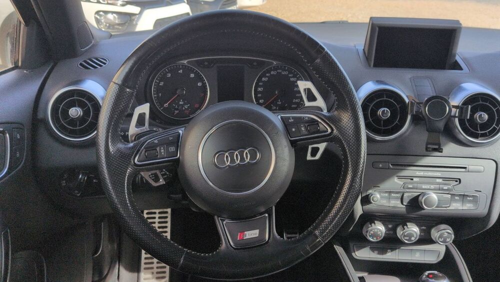 A1 1.4 TFSI 185 S-Tronic 7 S line - Automatique 2011 occasion 45000 Orleans