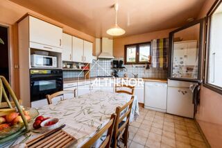  Propri�t�/ch�teau � vendre 5 pi�ces 108 m�