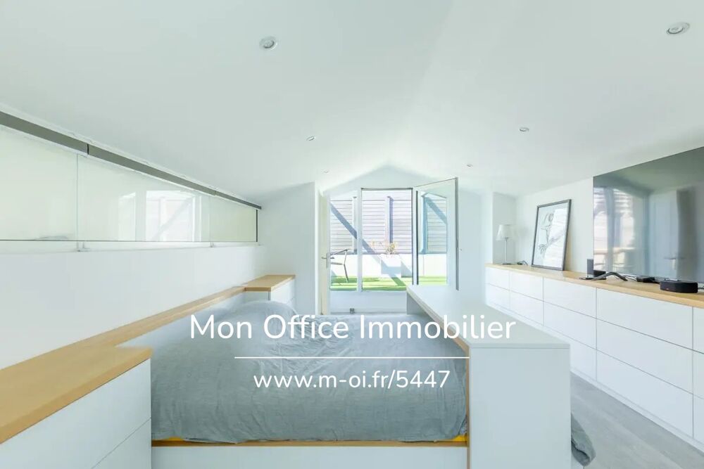   Marseille 8