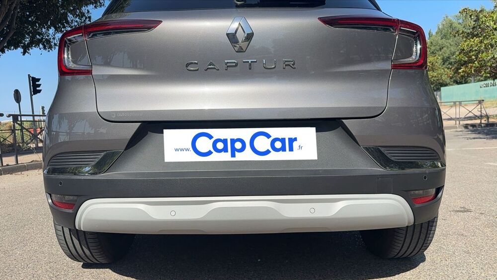 Captur 1.3 TCe 140 Mild Hybrid EDC7 Intens - Automatique Entretien 2022 occasion 13016 Marseille