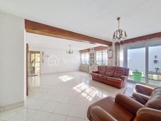  Maison � vendre 8 pi�ces 178 m�