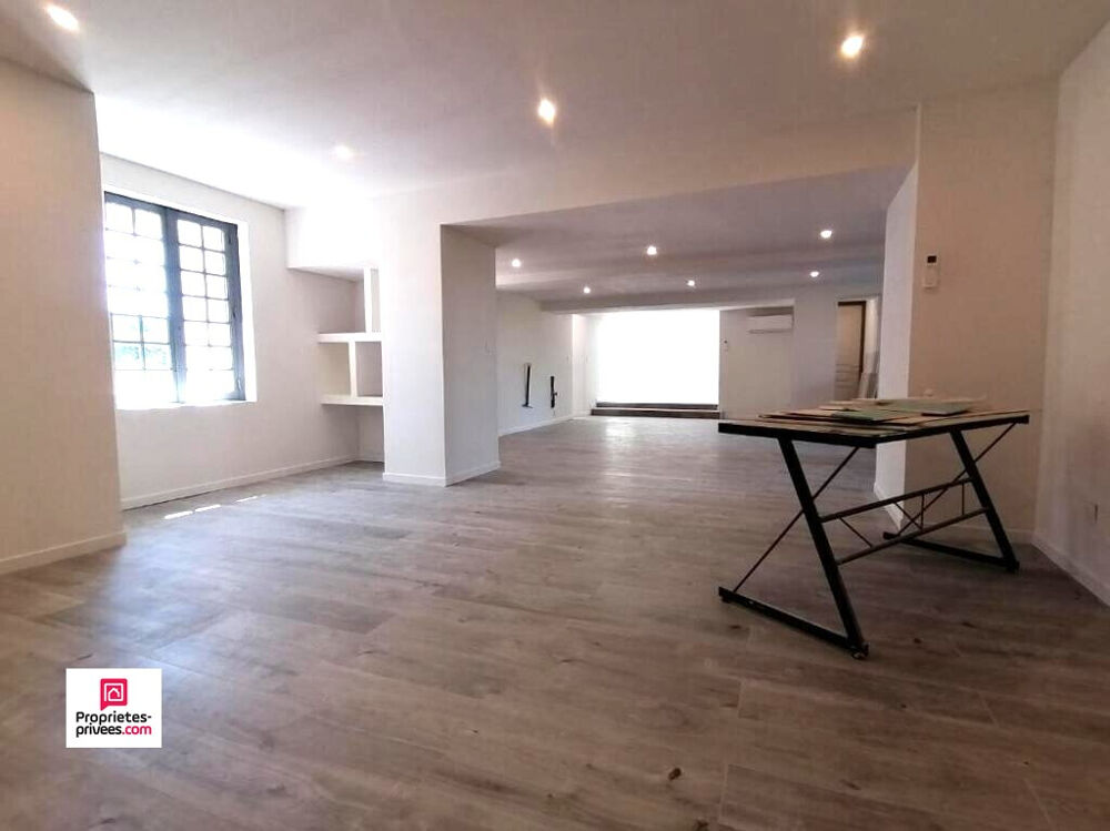 Vente Maison ECOUCHE LES VALLEES (61150), 11 pièce(s) 280 m2 environ , 5 chambres, prix 197 500, honoraires  5,61% inclus à la charge de l'ac Ecouche les vallees