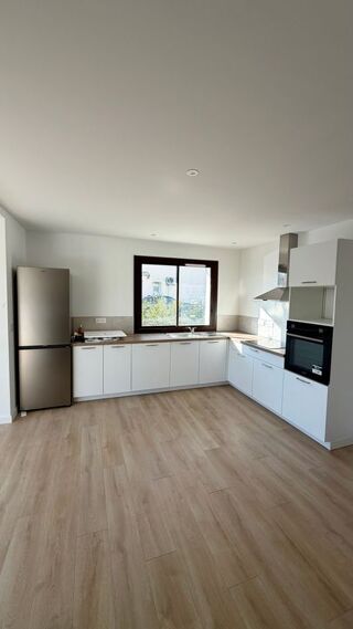  Appartement à louer 5 pièces 89 m²