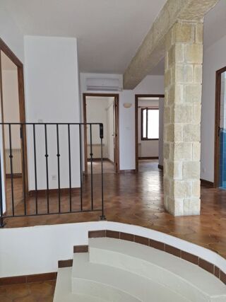  Maison à louer 5 pièces 135 m²