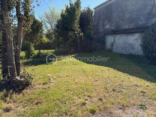  Immeuble � vendre 9 pi�ces 181 m�