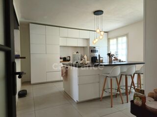  Maison à vendre 12 pièces 249 m²