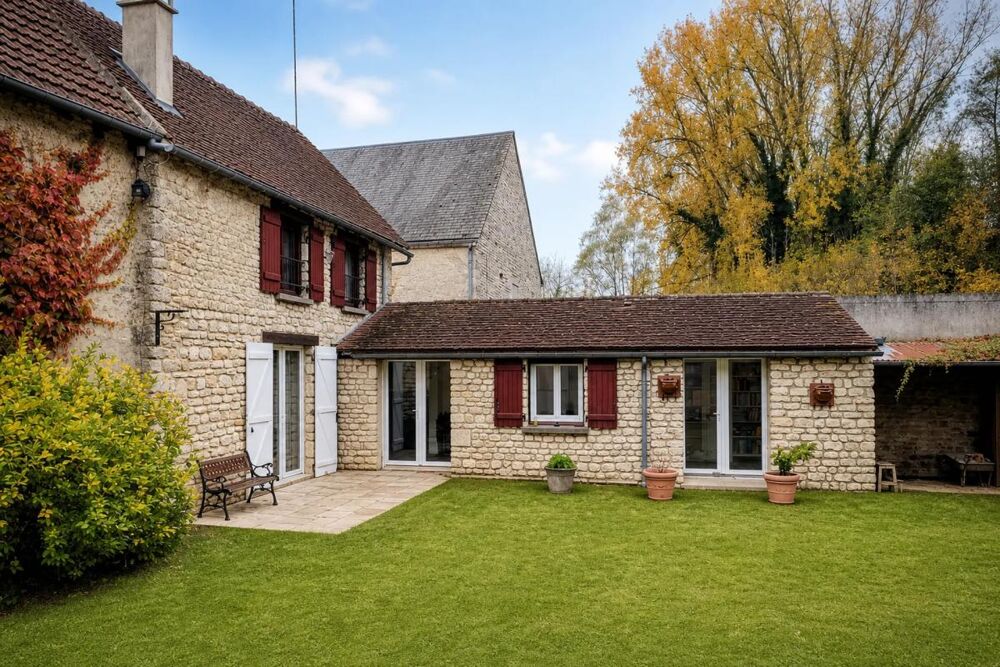 Propriété avec maison, grange, hangar, terrain 1672m²