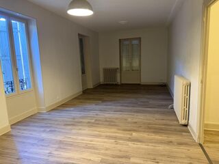  Appartement � louer 4 pi�ces 114 m�