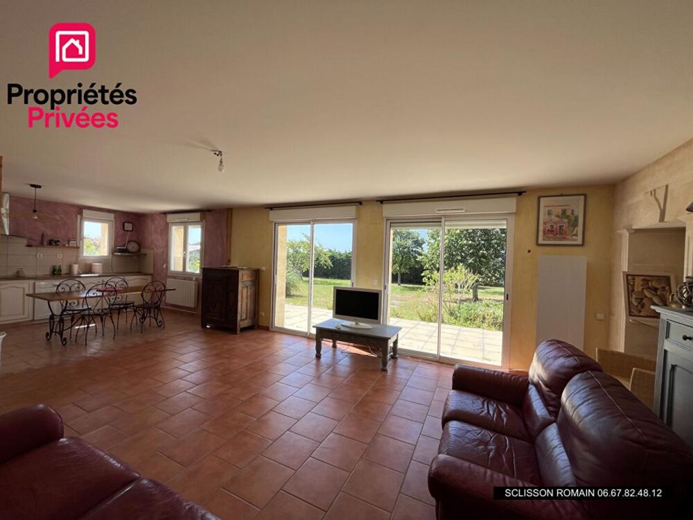 Ensemble immobilier de 364 m2 sur 4300 m2 de terrain - composé de deux habitations indépendantes