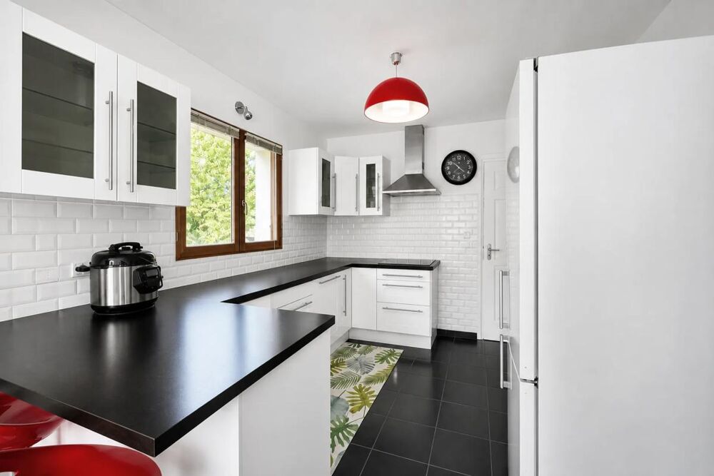 Vente Maison Maison de 5 pièces de 90 m² à Saint-André-le-Gaz Saint andre le gaz