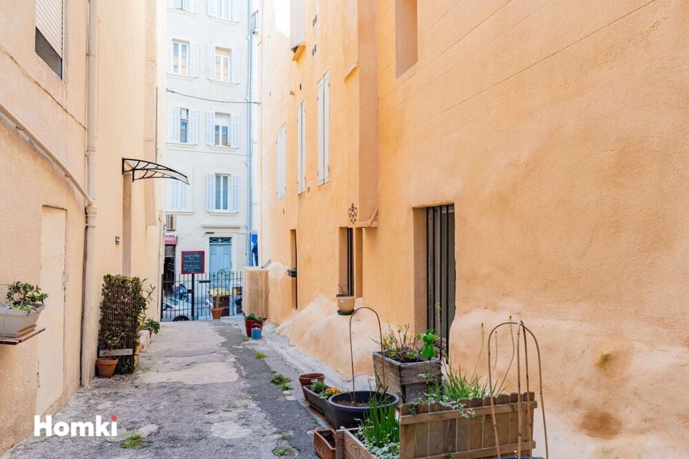Vente Appartement Appartement T2 de 30 m² à Marseille 13007, Rue Sainte Marseille 7