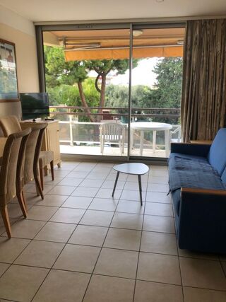  Appartement à louer 1 pièce 25 m²